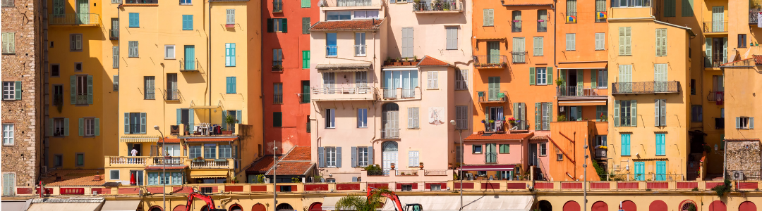 Tour in pullman estivo da Bergamo alla Costa Azzurra: mare e borghi incantevoli